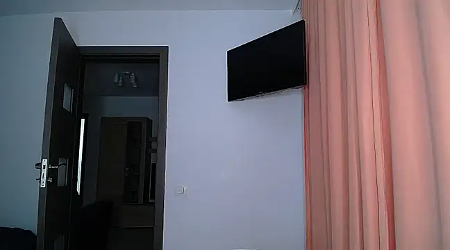 Julianna68 online show from 02.10.25