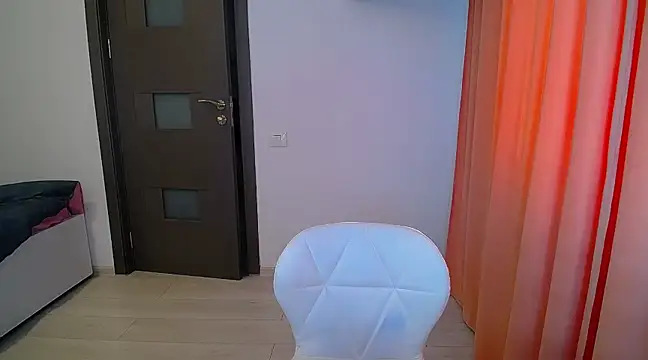 Julianna68 online show from 02.28.25