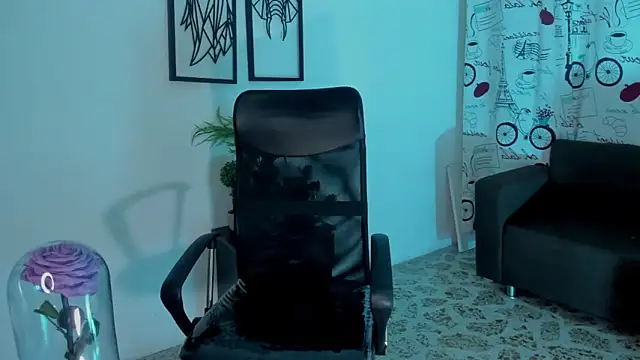 Danielacossio online show from 09.10.25