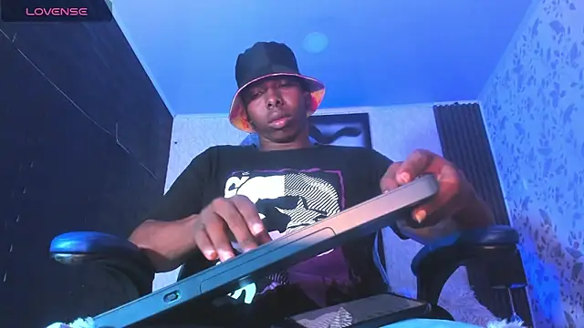 JD THEBABY online show from 03.12.25