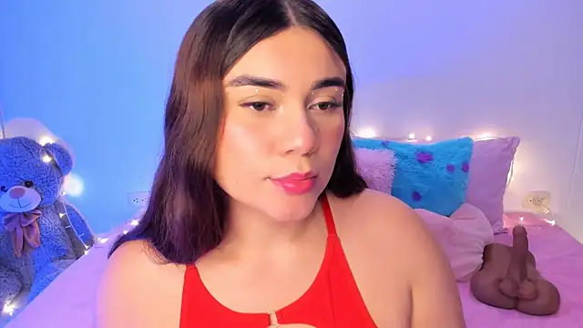 Snapshot of Isa_belaa chatting on 03.05.25 Isa belaa online show from 03.05.25