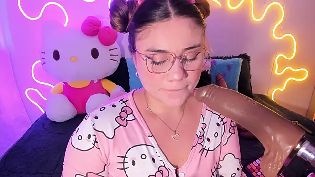 Snapshot of Isa_belaa chatting on 12.16.25 Isa belaa online show from 12.16.25