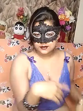 Hottyalia online show from 01.09.25