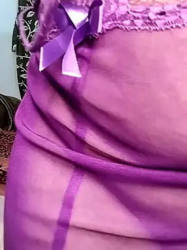 Hottyalia online show from 02.10.25