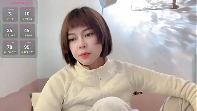 Linda-LL online show from 11.13.25