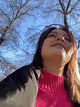 Snapshot of KikiWatson chatting on 01.30.25 KikiWatson online show from 01.30.25