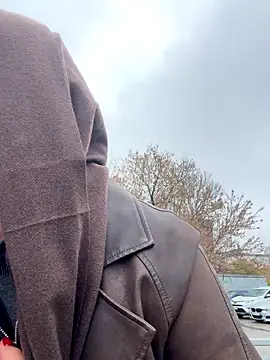 Snapshot of KikiWatson chatting on 11.14.25 KikiWatson online show from 11.14.25