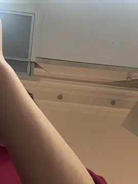 Snapshot of KikiWatson chatting on 12.21.25 KikiWatson online show from 12.21.25