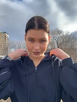 Snapshot of KikiWatson chatting on 02.13.26 KikiWatson online show from 02.13.26