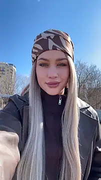 Snapshot of KikiWatson chatting on 03.08.26 KikiWatson online show from 03.08.26