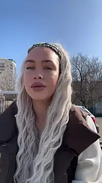 Snapshot of KikiWatson chatting on 03.11.26 KikiWatson online show from 03.11.26