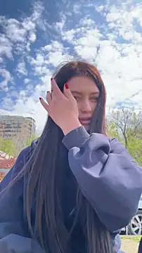 Snapshot of KikiWatson chatting on 04.15.26 KikiWatson online show from 04.15.26