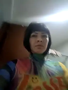 Snapshot of your_red_rose_ chatting on 02.16.25 your red rose online show from 02.16.25