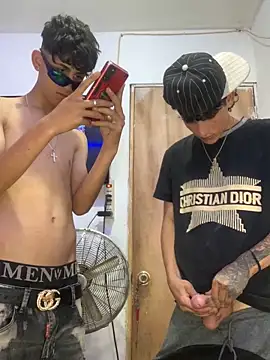 Snapshot of LatinBoysxxx chatting on 02.15.25 LatinBoysxxx online show from 02.15.25