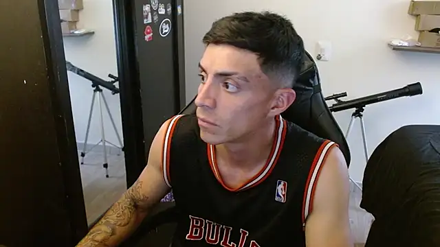 kv   xxx  online show from 04.12.26