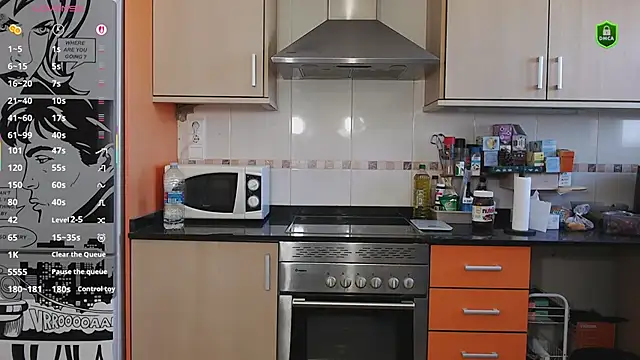 JennyCoquine online show from 10.18.25