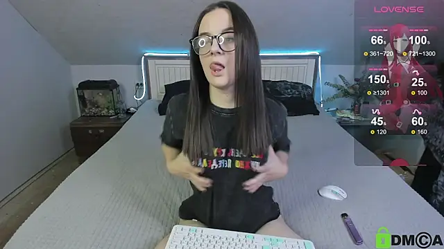 xAngel Bunny x online show from 12.20.25