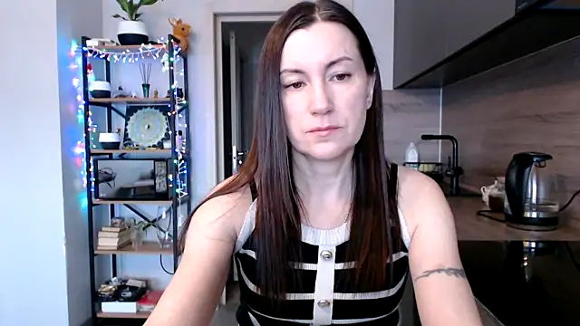 jainesummer online show from 02.17.25