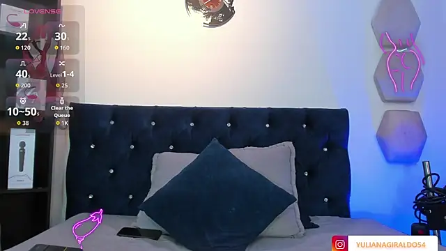 Snapshot of yulianademond66 chatting on 06.13.26 yulianademond66 online show from 06.13.26