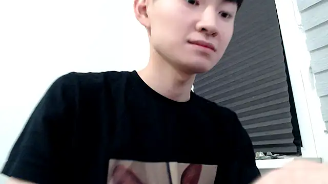 Miram Yu online show from 10.01.25