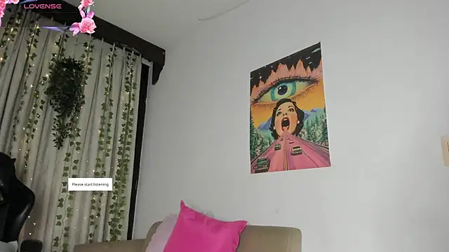 HannaRhodes online show from 11.22.25