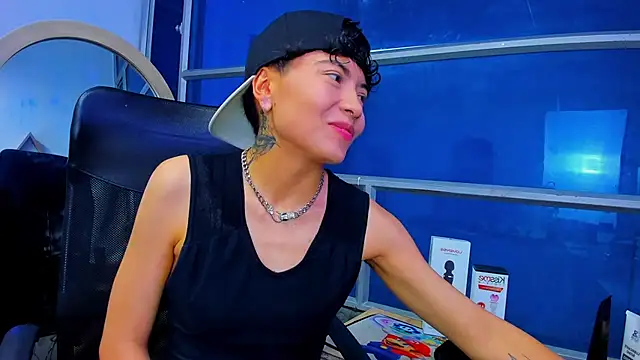 Im Mathias online show from 11.30.25