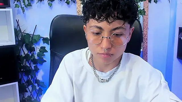 Im Mathias online show from 02.13.26