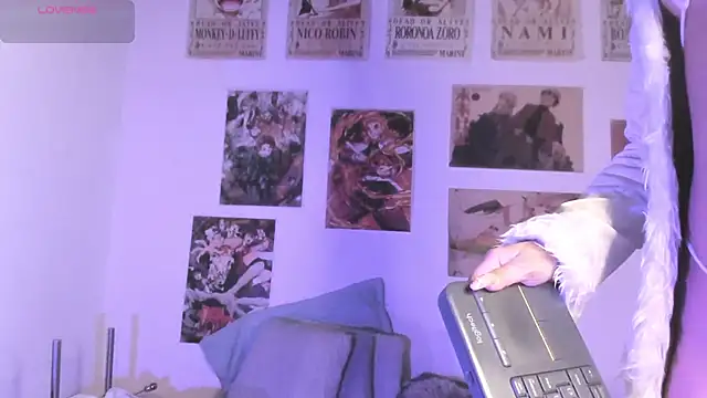 Luna-Chann online show from 04.05.26