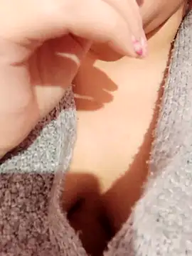 Snapshot of Hotoufia38 chatting on 12.20.24 Hotoufia38 online show from 12.20.24