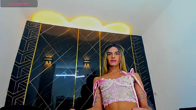 Isabella stanford2 online show from 01.26.25