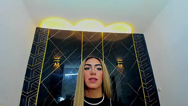 Isabella stanford2 online show from 02.25.25