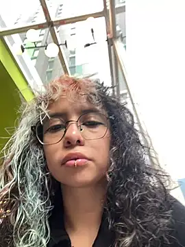 Sweet Chaos online show from 02.26.25