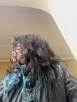 Sweet Chaos online show from 03.12.25