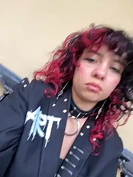 Sweet Chaos online show from 04.10.26