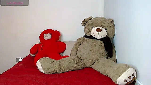 Snapshot of SamanthaaSmitt chatting on 01.09.25 SamanthaaSmitt online show from 01.09.25