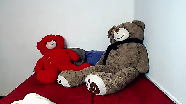 Snapshot of SamanthaaSmitt chatting on 02.05.25 SamanthaaSmitt online show from 02.05.25