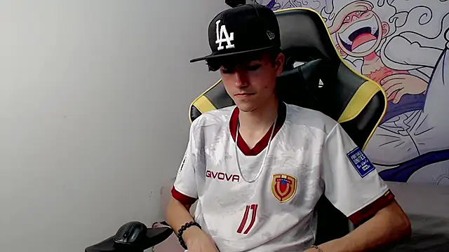 johnny cagee online show from 01.18.25