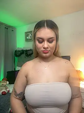 Snapshot of valeria_gomezx chatting on 12.17.24 valeria gomezx online show from 12.17.24