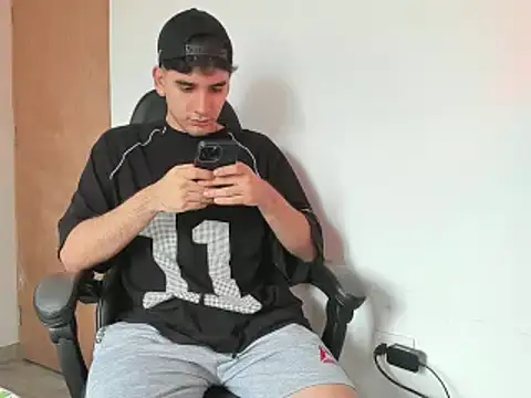 leo030809 online show from 03.20.25