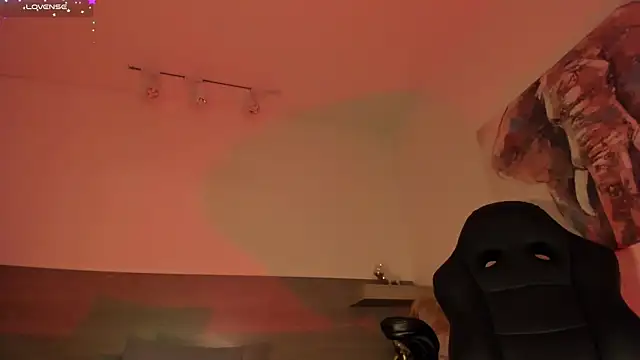 NyxShadow   online show from 02.26.25