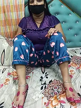 Snapshot of Manjudear chatting on 05.31.26 Manjudear online show from 05.31.26