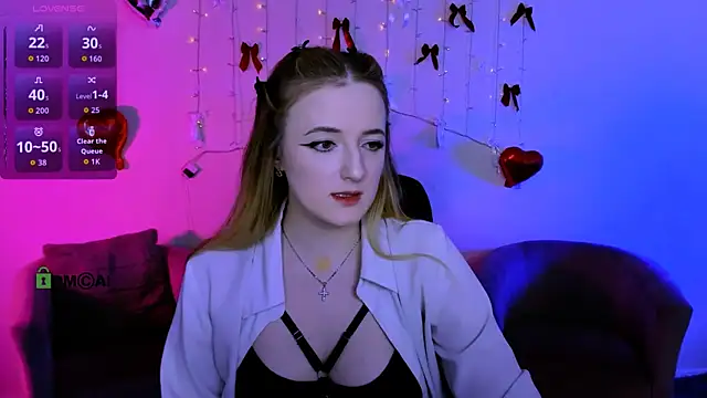 luna berryy online show from 03.27.26