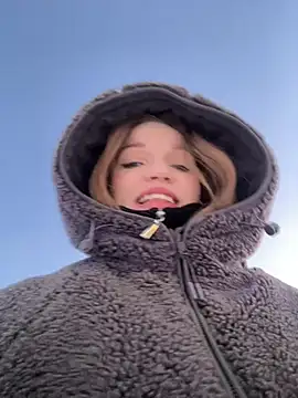 KitteCat online show from 02.14.25