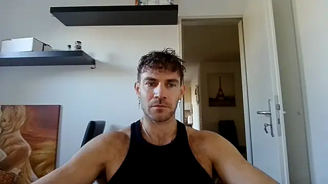 Snapshot of alpha-hunk chatting on 11.11.25 alpha-hunk online show from 11.11.25