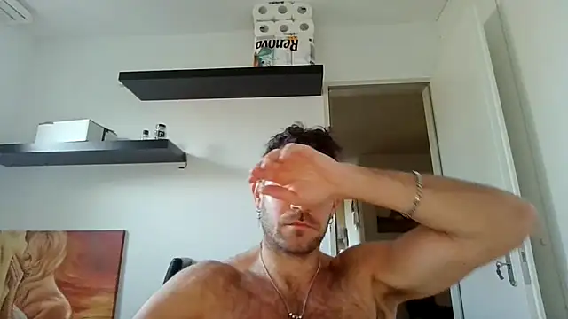 Snapshot of alpha-hunk chatting on 11.15.25 alpha-hunk online show from 11.15.25