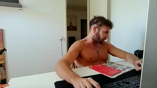 Snapshot of alpha-hunk chatting on 06.13.26 alpha-hunk online show from 06.13.26
