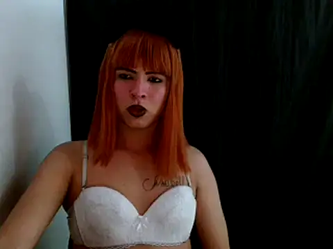 Snapshot of estefania224 chatting on 01.10.25 estefania224 online show from 01.10.25