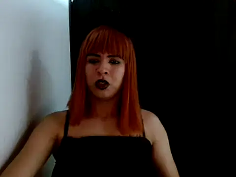 Snapshot of estefania224 chatting on 01.11.25 estefania224 online show from 01.11.25