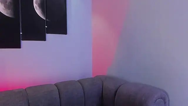 Snapshot of maddy_walker chatting on 03.01.25 maddy walker online show from 03.01.25