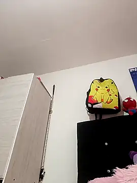 Lucyy-hess online show from 12.17.24